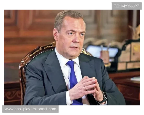 梅德韦杰夫硬地场上简直没对手，梅德韦杰夫资料