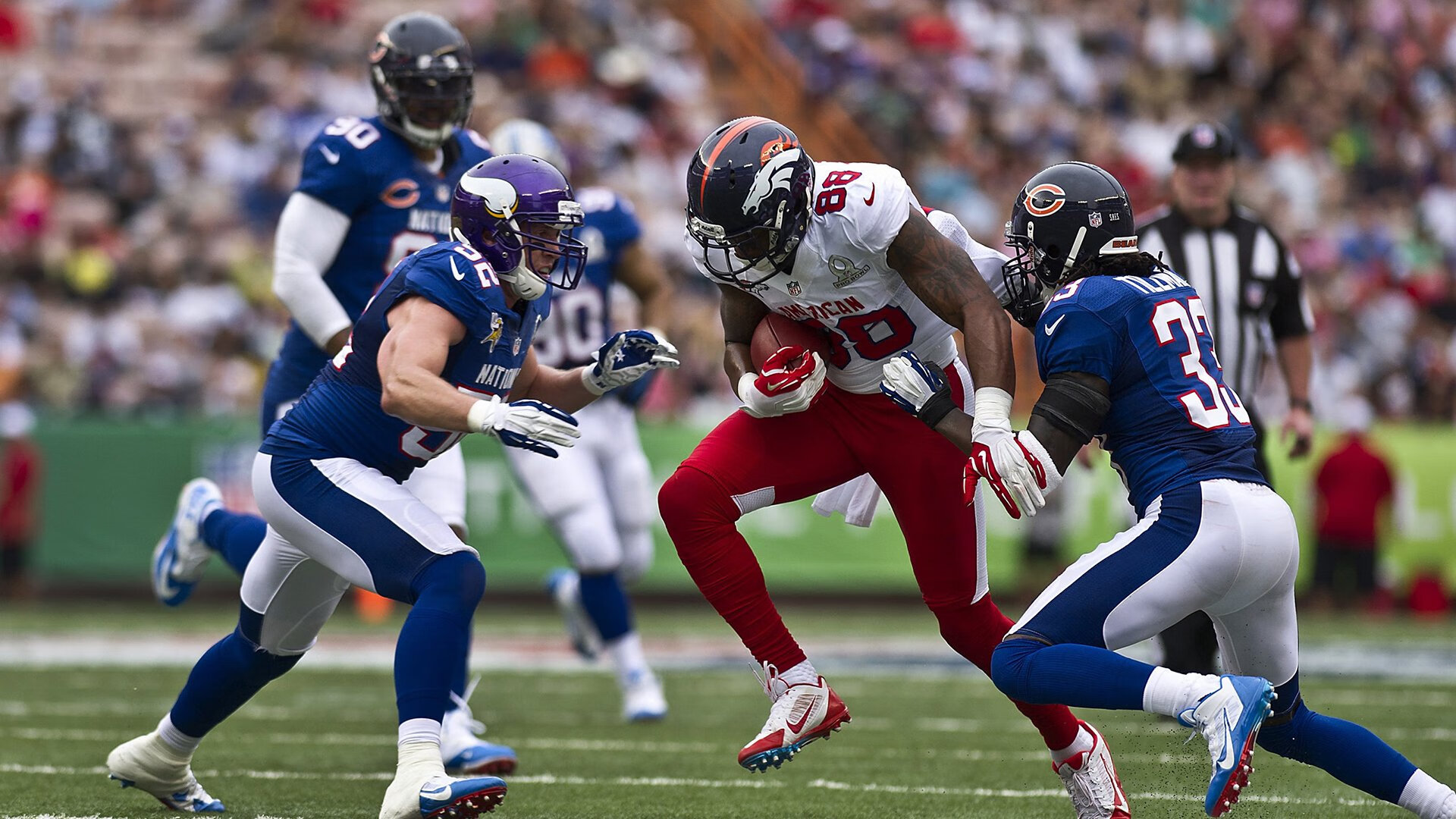 篮球赛季明星球员展现高超技艺，篮球明星大合集